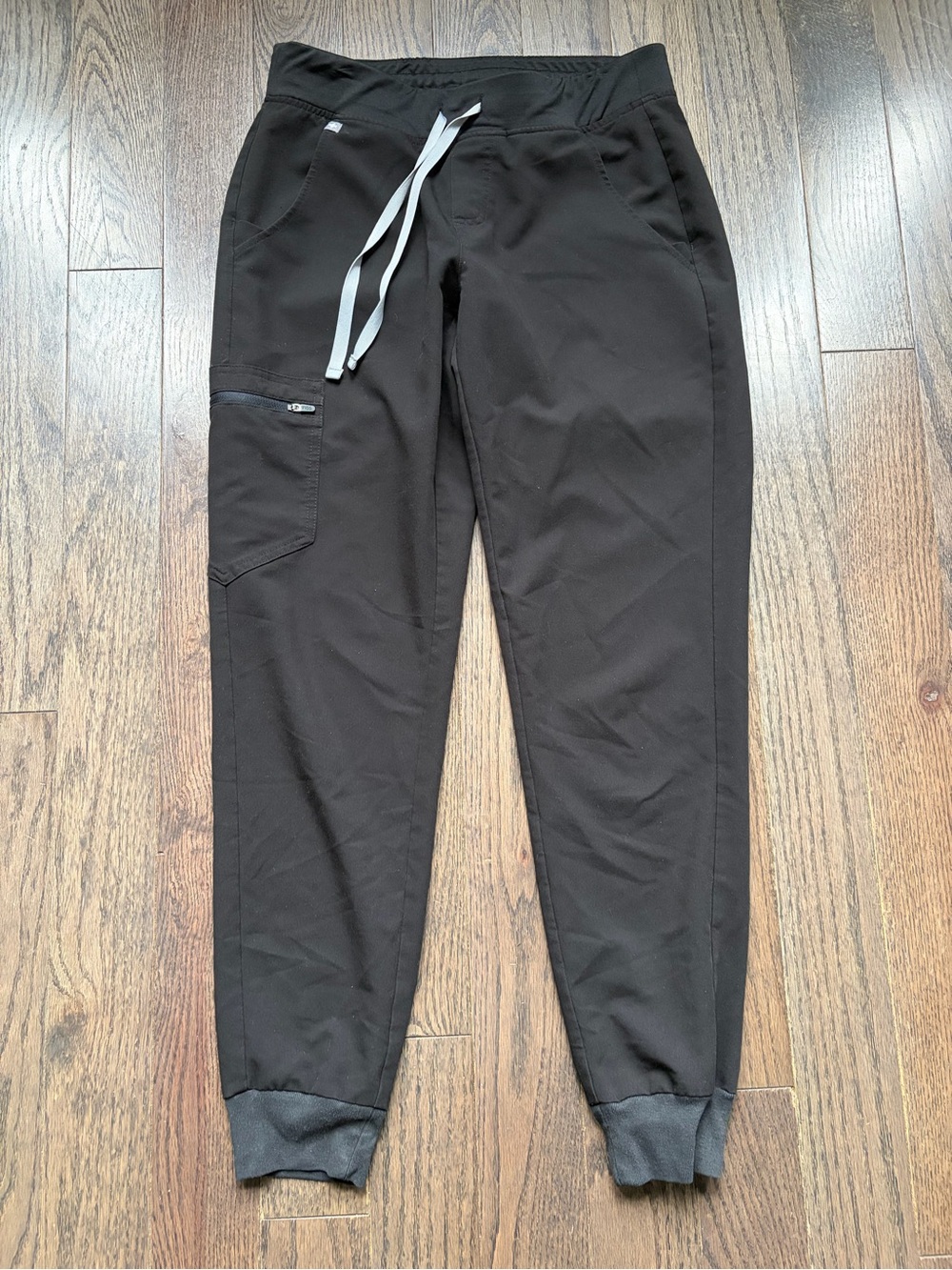 FIGS Black Yola Skinny Jogger Scrub Pants Women’s Small Technical Collection